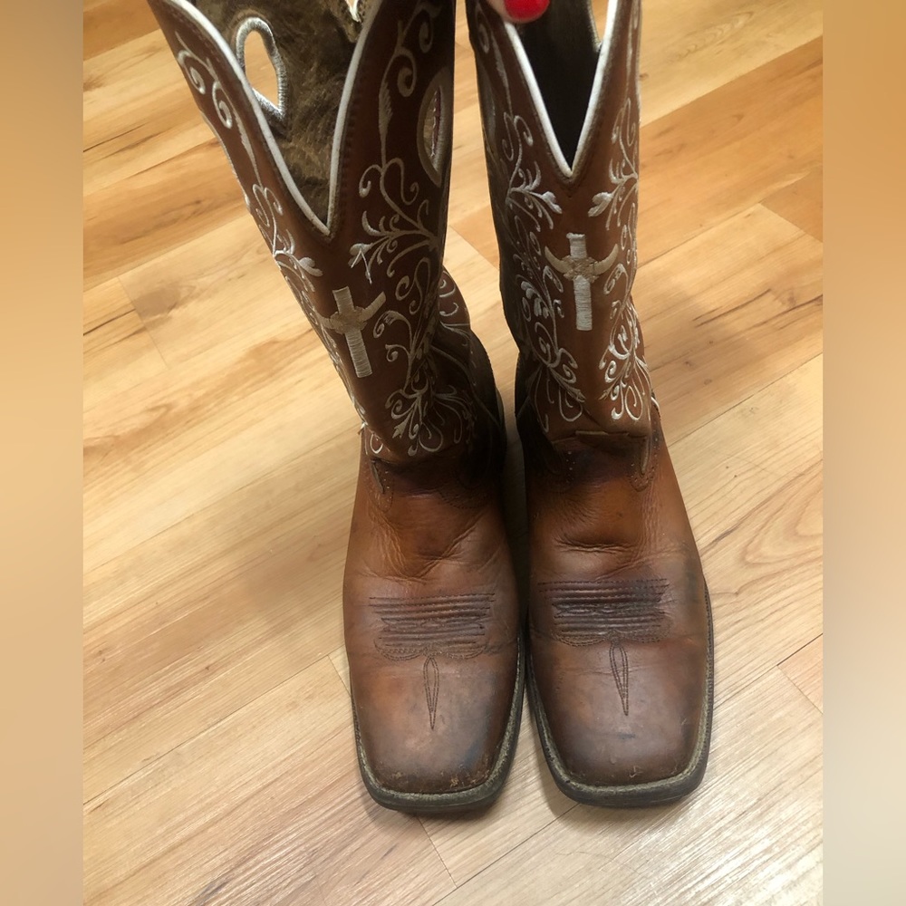 Women's boots